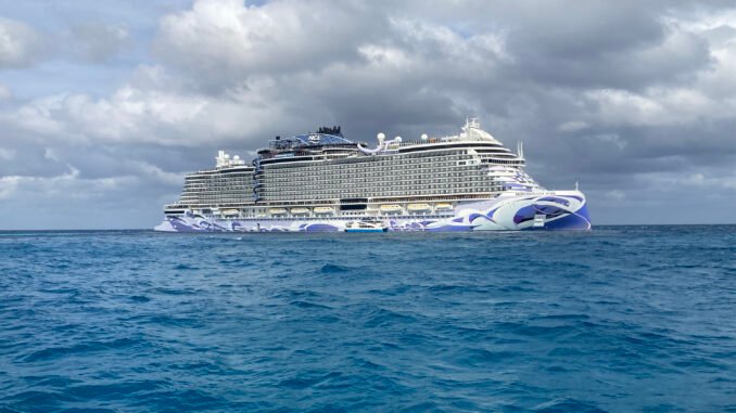 BIZ-DETAILS-EMERGE-FOR-MASSIVE-SHIPS-1-OS.jpg